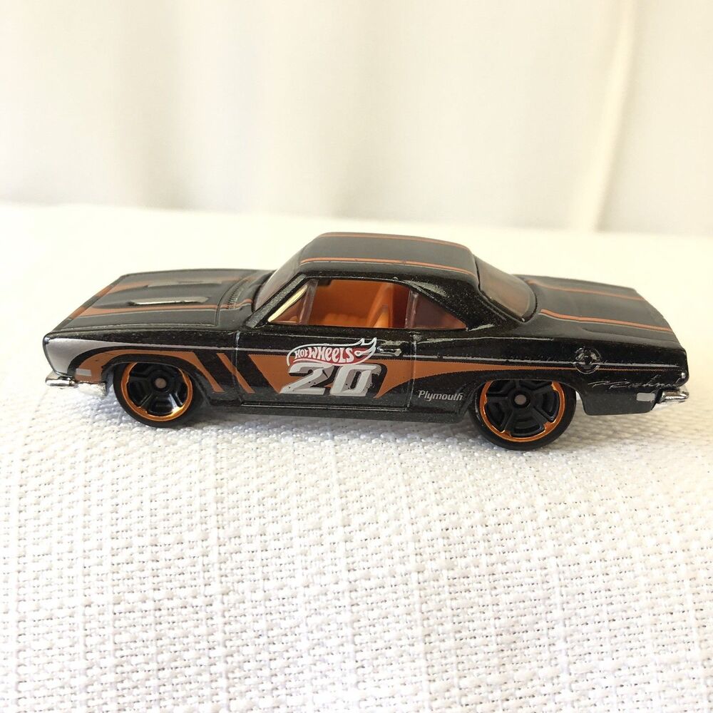 Hot Wheels Black '68 Plymouth Barracuda Formula S Mattel 2012 Loose USED